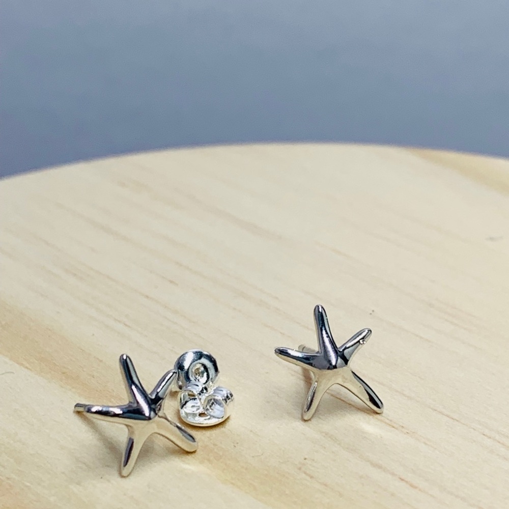Sterling Silver 925 Stud Earrings - Picture 2 of 3